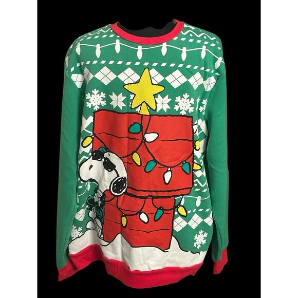 Peanuts Snoopy Christmas Lights On Doghouse Green Long Sleeve Shirt Large - Picture 1 of 6